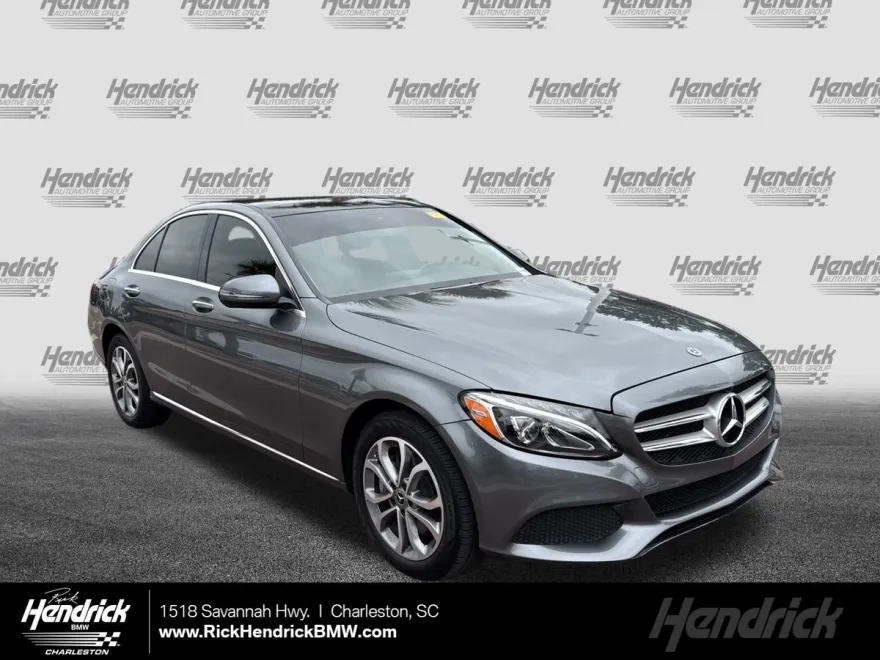 2017 Mercedes Benz C 300 4MATIC Sedan photo 1