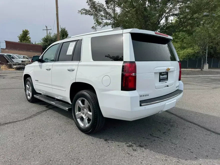 2020 Chevrolet Tahoe Premier photo 1