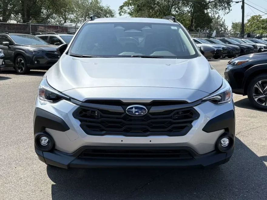 2025 Subaru Crosstrek Premium photo 1