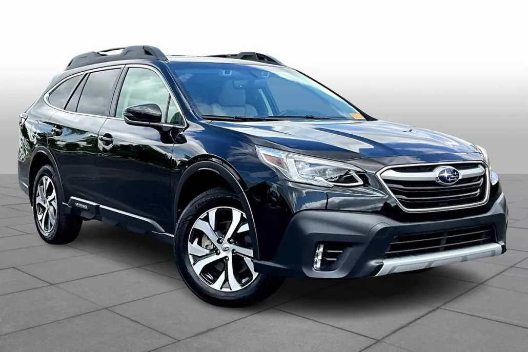2022 Subaru Outback Limited photo 1