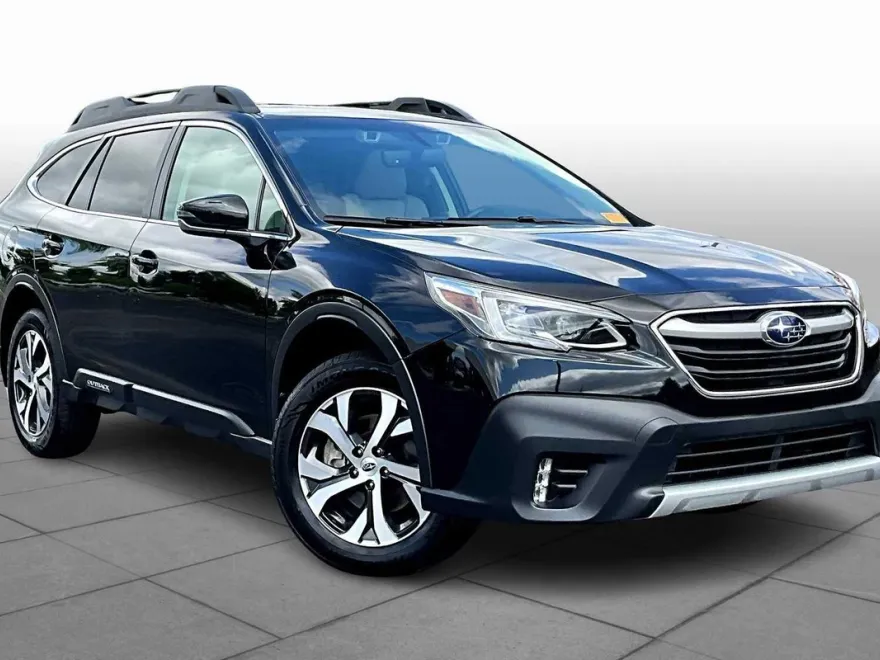 2022 Subaru Outback Limited photo 1