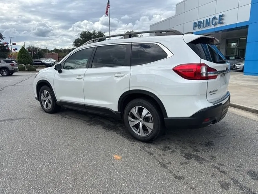 2020 Subaru Ascent Premium photo 1
