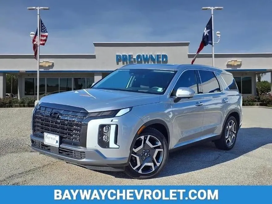 2024 Hyundai Palisade Limited photo 1