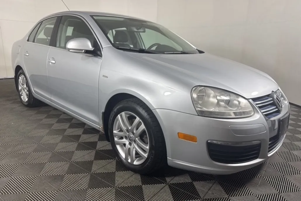 2007 Volkswagen Jetta Wolfsburg Edition Sport photo 1