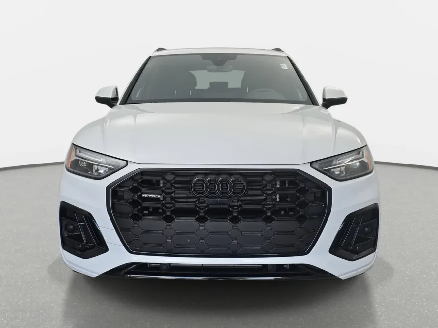 2024 Audi Q5 55 Premium Plus photo 1