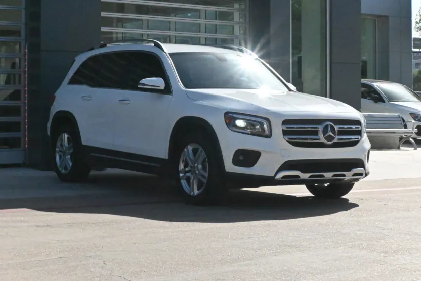 2021 Mercedes Benz GLB 250 photo 1