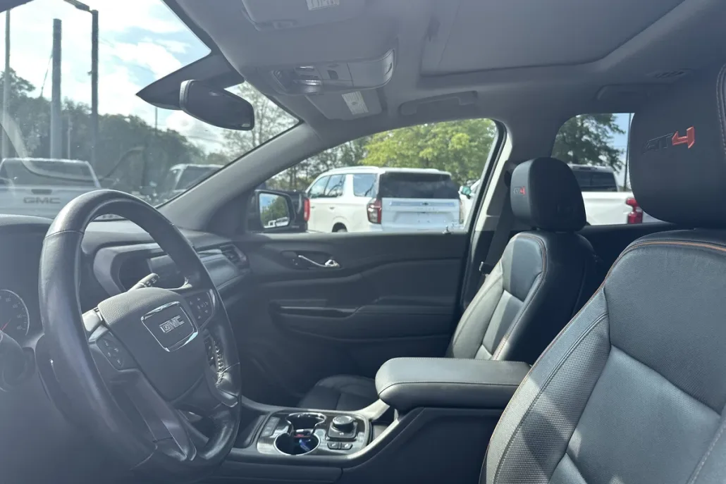 2020 Gmc Acadia AT4 photo 1
