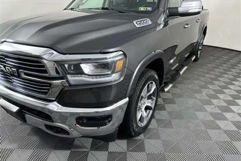 2021 Ram 1500 Laramie photo 1