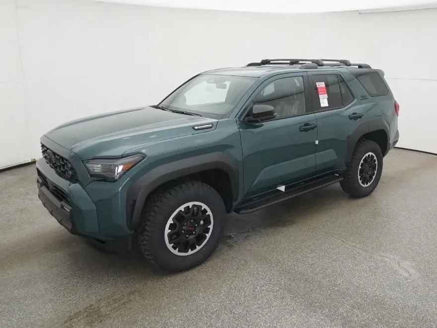 2025 Toyota 4Runner TRD Off-Road photo 1