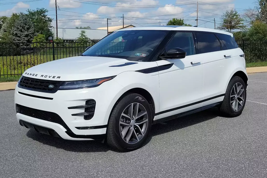 2024 Land Rover Range Rover Evoque Dynamic SE photo 1