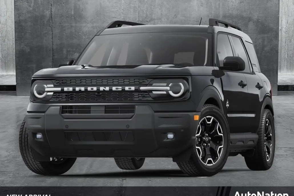 2025 Ford Bronco Outer Banks photo 1