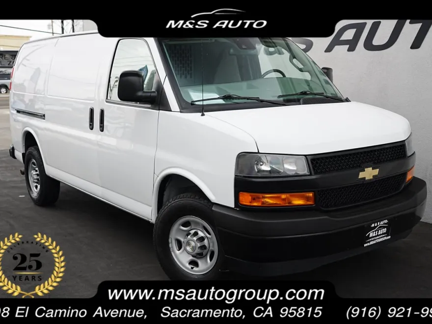 2021 Chevrolet Express Cargo Van photo 1
