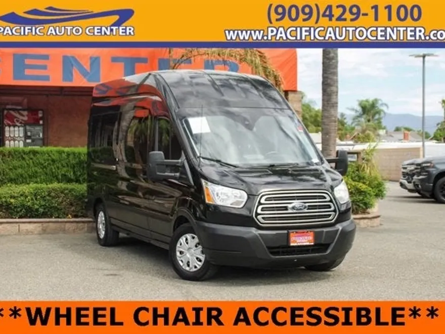2019 Ford Transit photo 1
