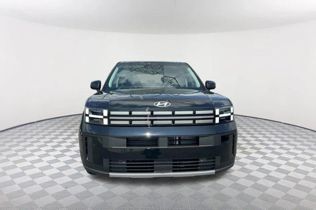 2026 Hyundai Santa Fe SE photo 1