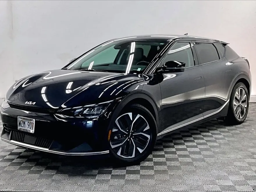 2024 Kia EV6 Light photo 1