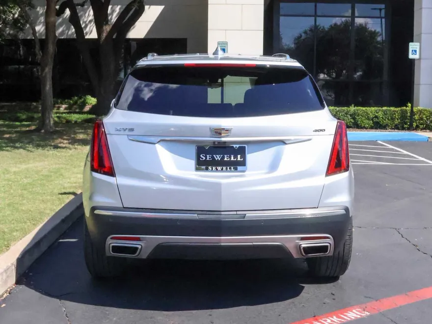 2020 Cadillac XT5 Premium Luxury photo 1