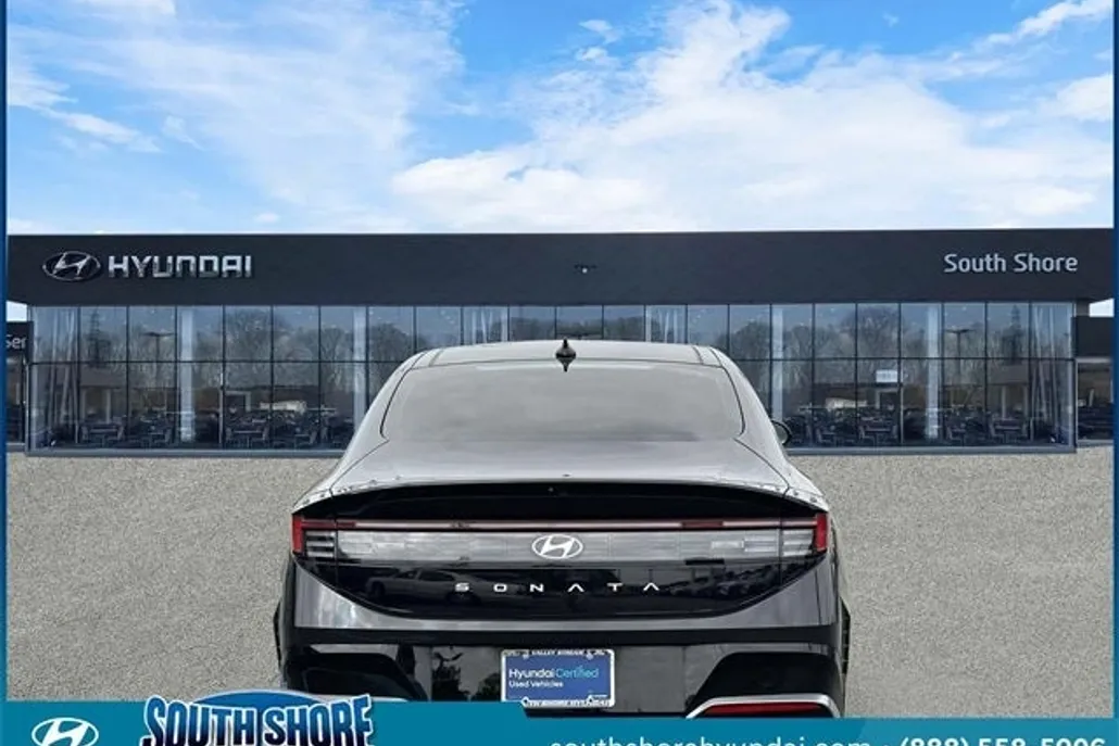 2024 Hyundai Sonata SEL Convenience photo 1