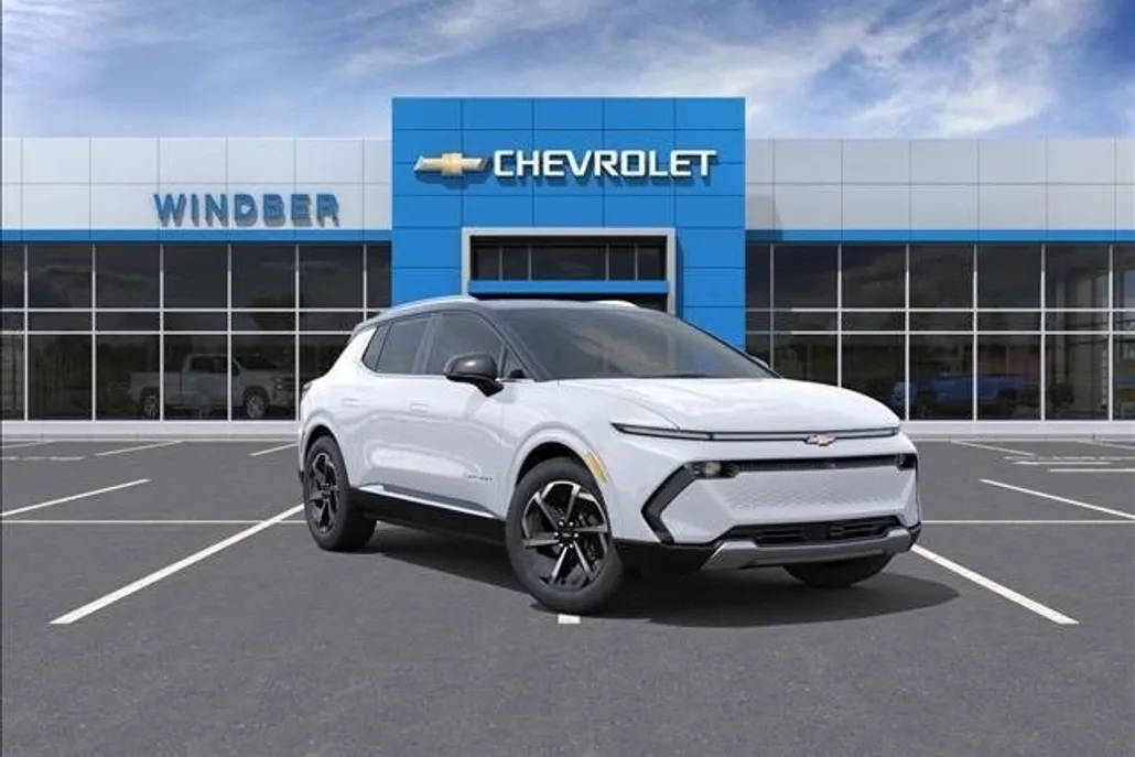 2025 Chevrolet Equinox EV 1LT photo 1