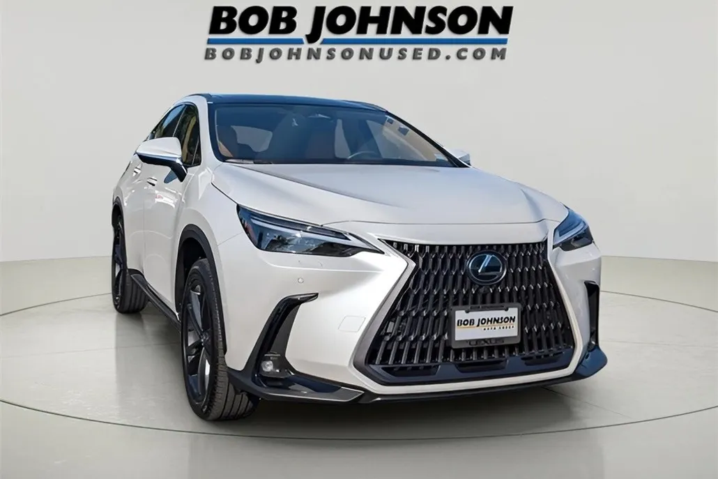 2025 Lexus NX 450h+ Luxury AWD photo 1