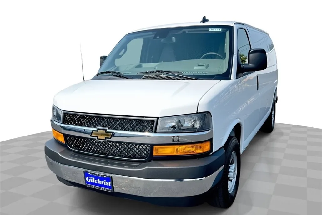 2025 Chevrolet Express Cargo 2500 photo 1