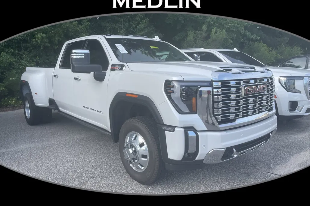 2025 Gmc Sierra 3500 HD Pro photo 1
