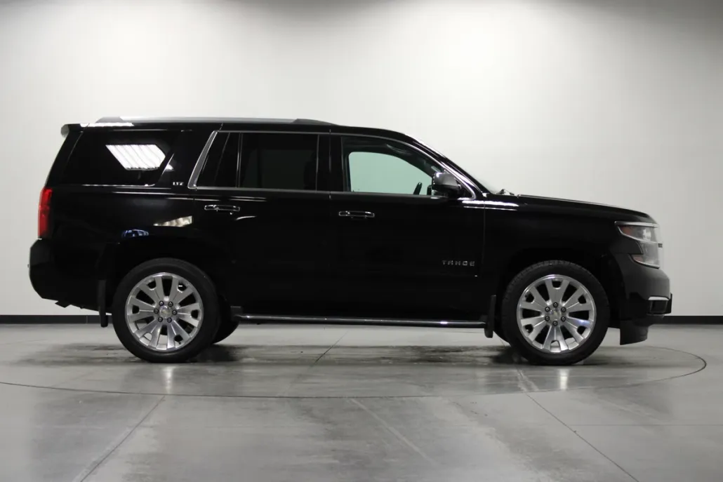 2016 Chevrolet Tahoe LTZ photo 1