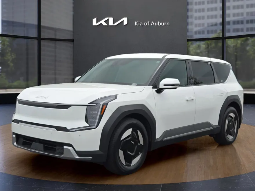 2024 Kia EV9 Light Long Range photo 1