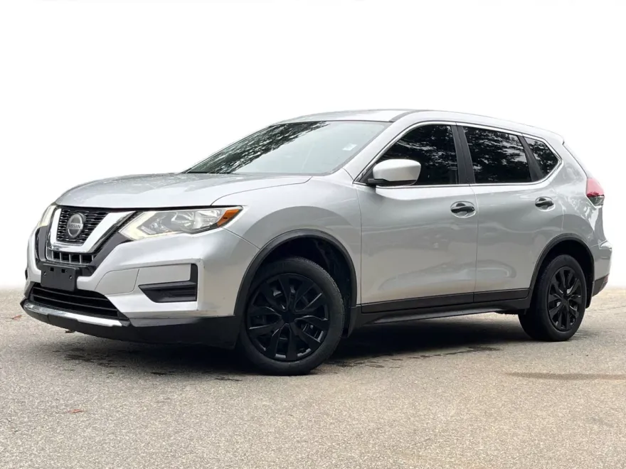 2018 Nissan Rogue S photo 1