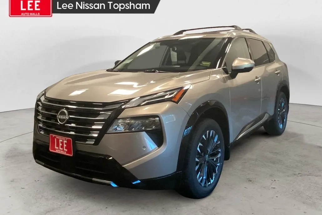 2026 Nissan Rogue Platinum photo 1