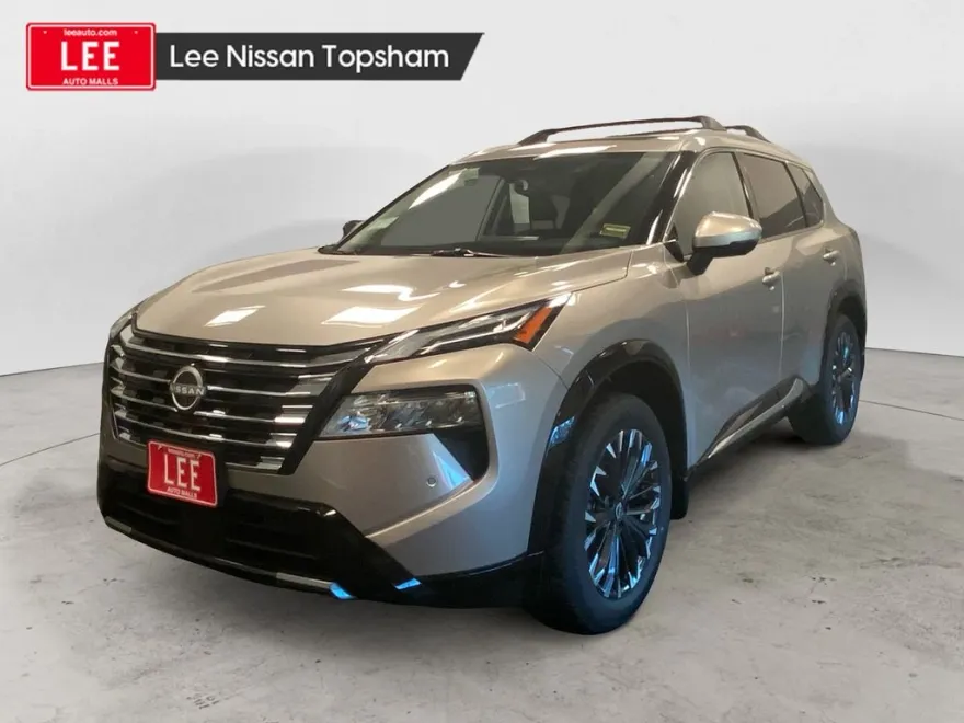2026 Nissan Rogue Platinum photo 1