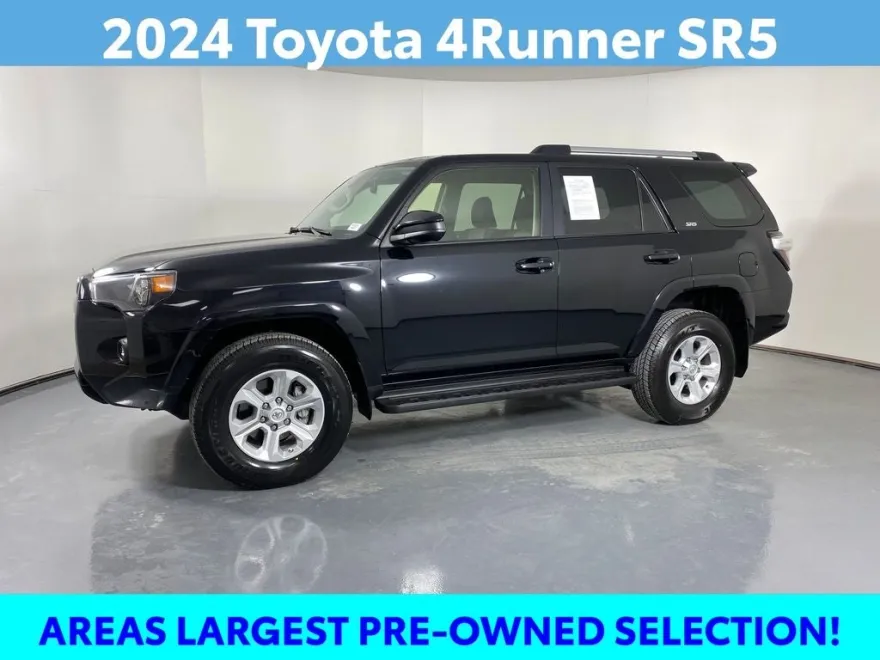 2024 Toyota 4Runner SR5 photo 1