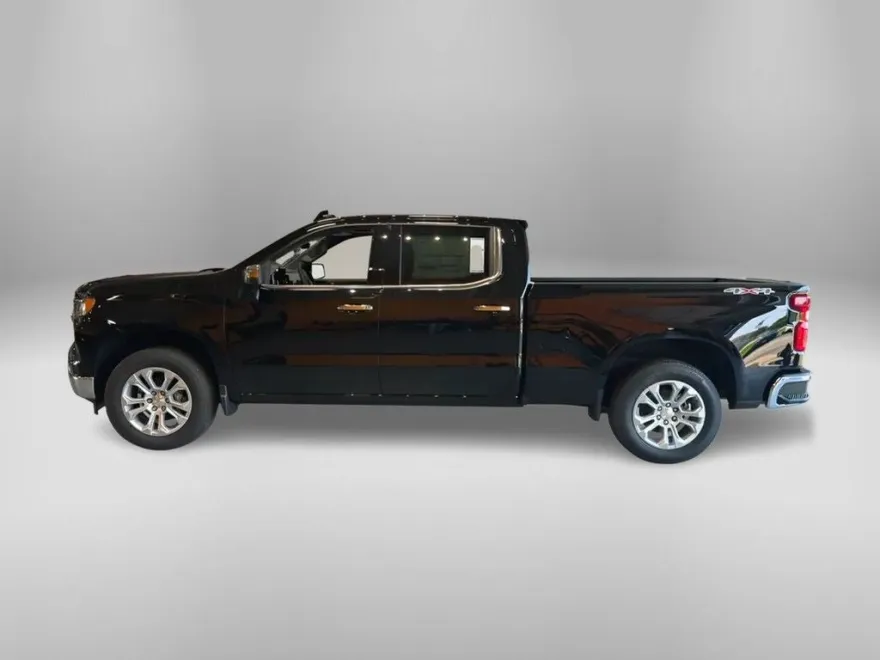 2026 Chevrolet Silverado 1500 LTZ photo 1
