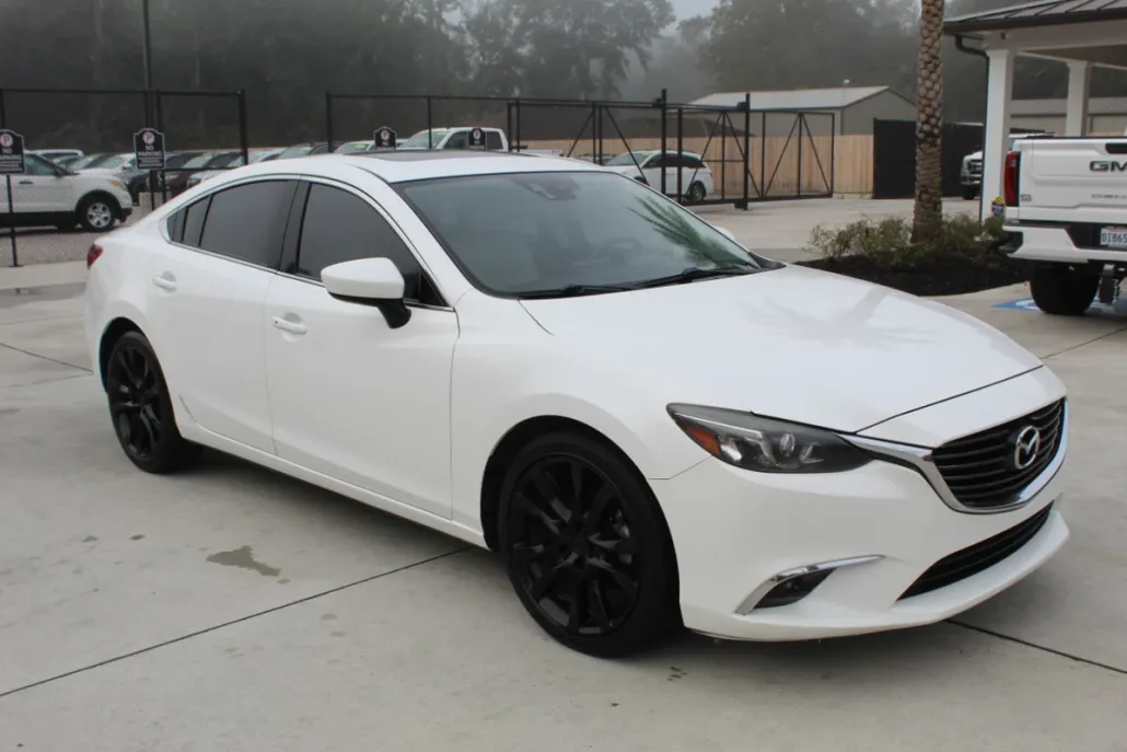 2016 Mazda Mazda6 Grand Touring photo 1