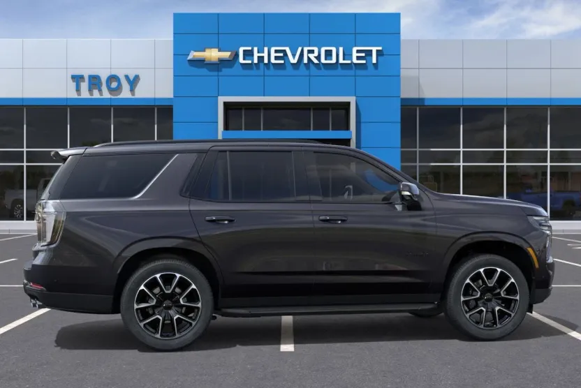 2026 Chevrolet Tahoe RST photo 1