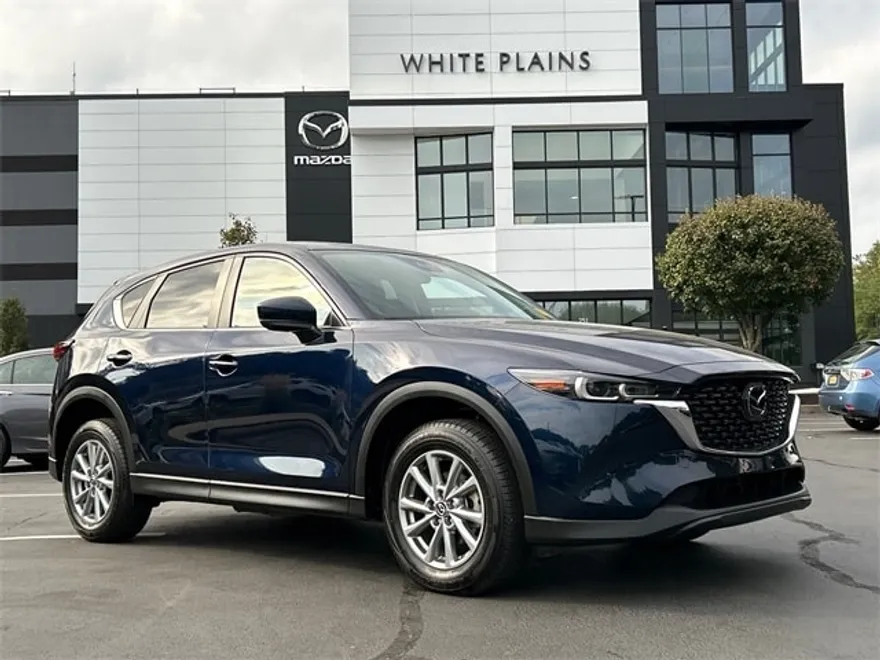 2022 Mazda CX-5 2.5 Select photo 1