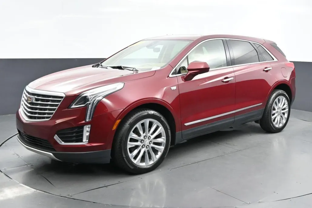 2017 Cadillac XT5 Platinum photo 1