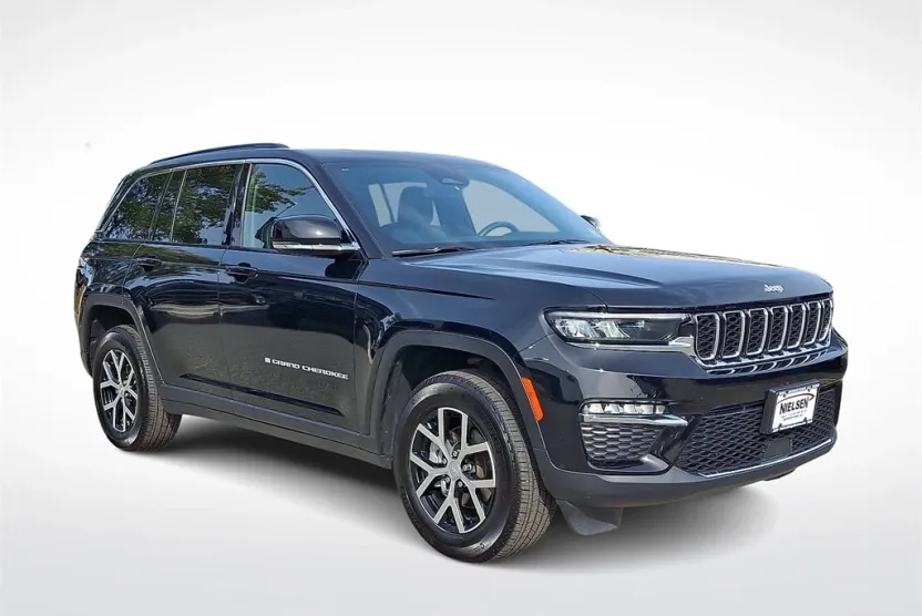 2024 Jeep Grand Cherokee Limited photo 1