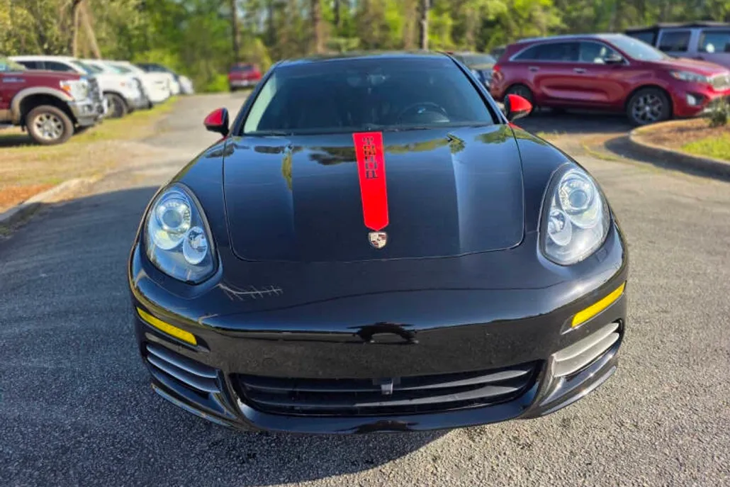 2014 Porsche Panamera 4S photo 1
