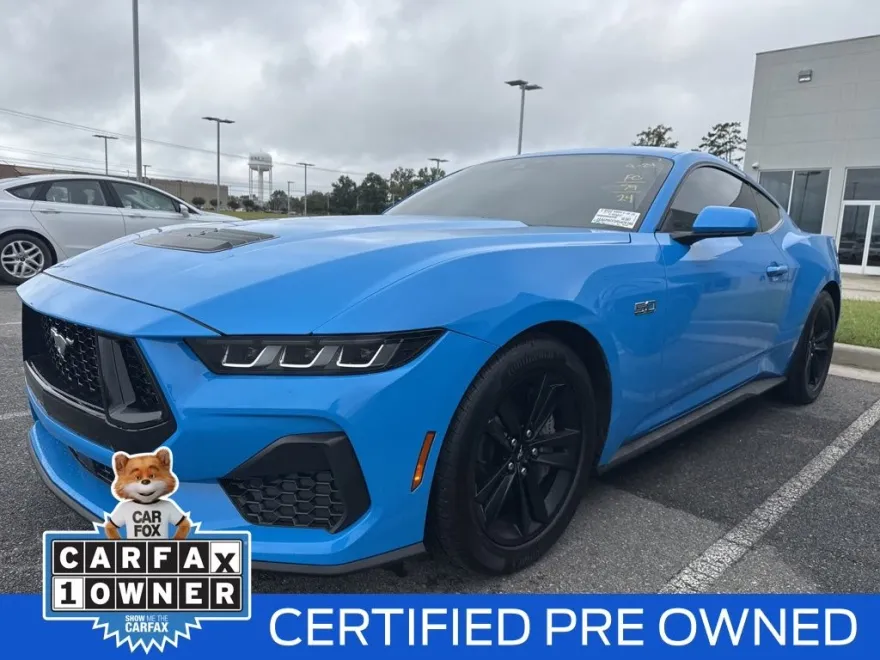 2024 Ford Mustang GT photo 1