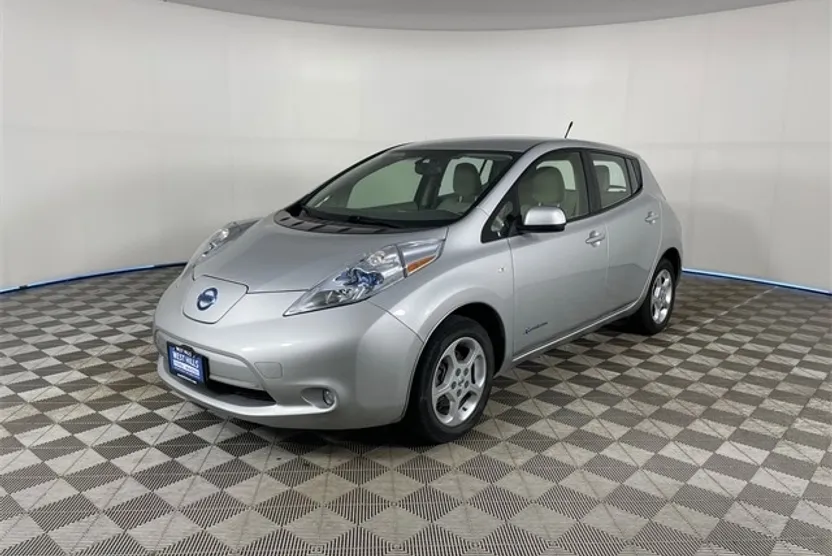 2012 Nissan Leaf SL photo 1