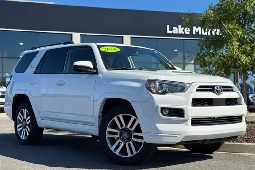 2024 Toyota 4Runner TRD Sport photo 1