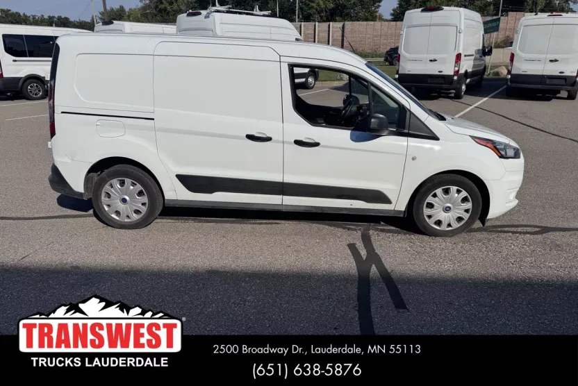 2022 Ford Transit Connect XLT photo 1