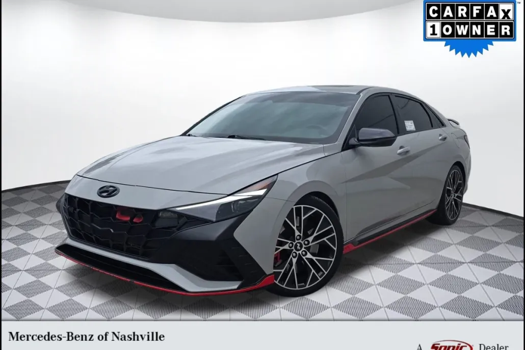 2022 Hyundai Elantra N photo 1