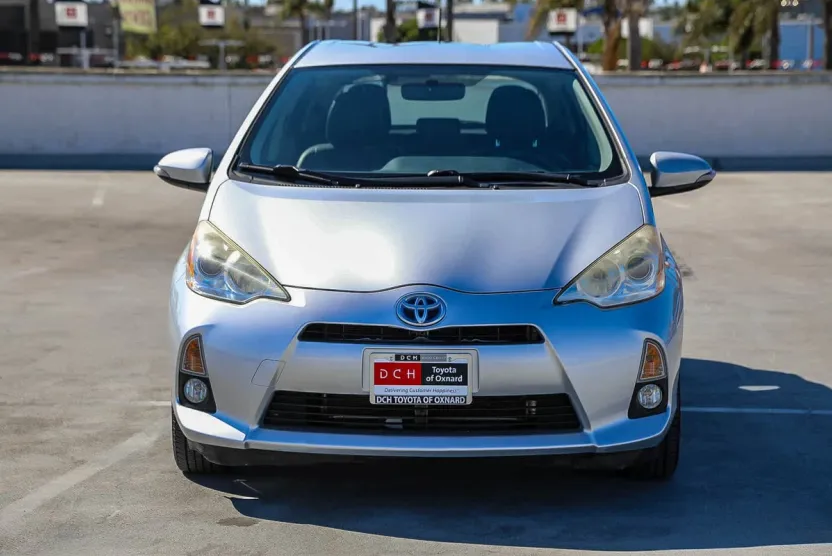2012 Toyota Prius C Four photo 1