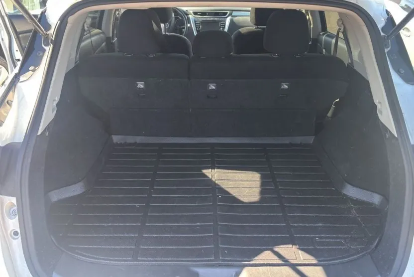 2017 Nissan Murano SV photo 1