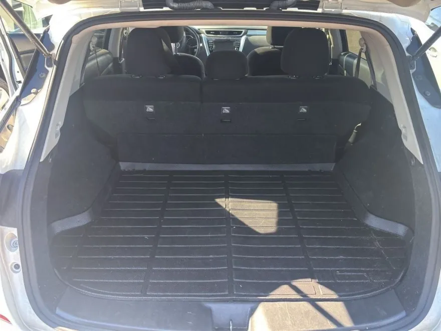 2017 Nissan Murano SV photo 1