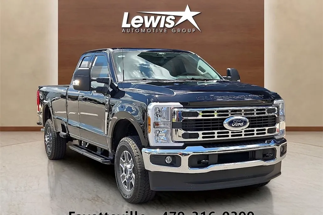 2025 Ford F-350 photo 1