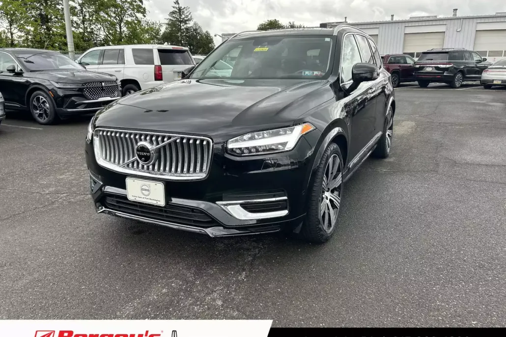 2022 Volvo XC90 Recharge T8 AWD Inscription photo 1