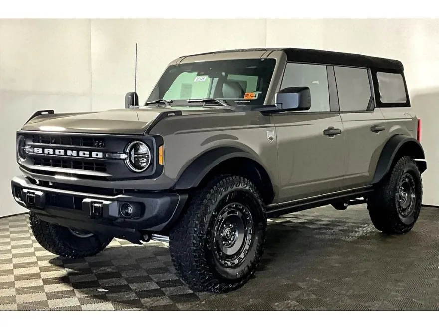 2025 Ford Bronco Big Bend photo 1