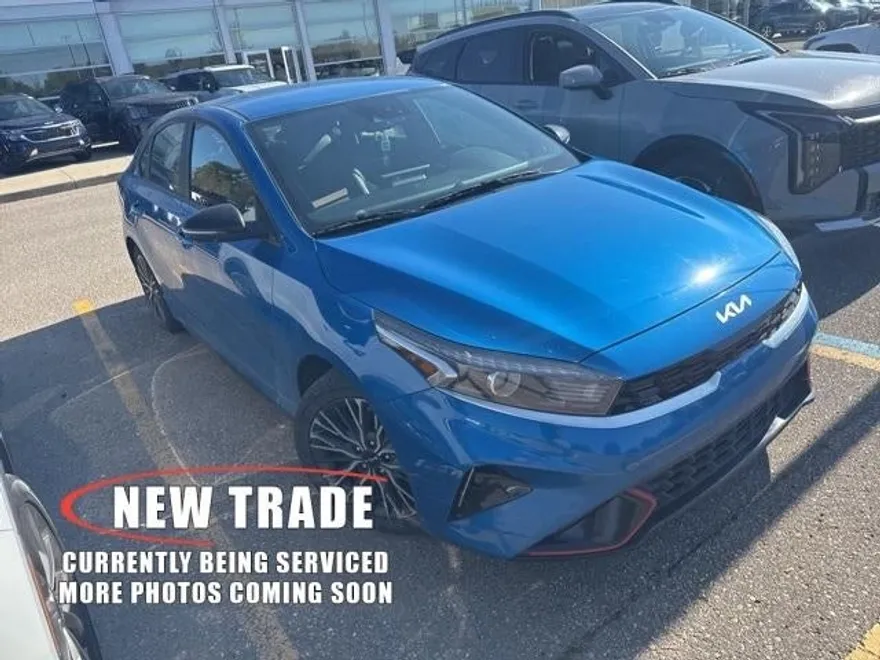 2023 Kia Forte GT-Line photo 1